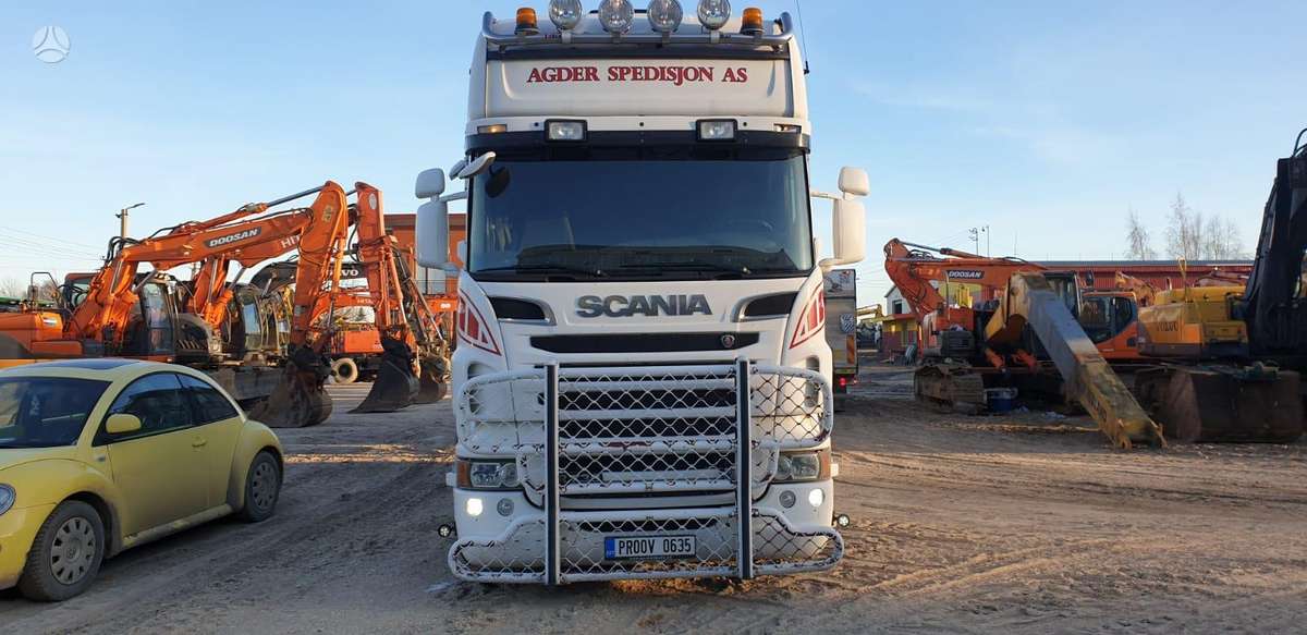 Scania R730 6x4, double sleeper