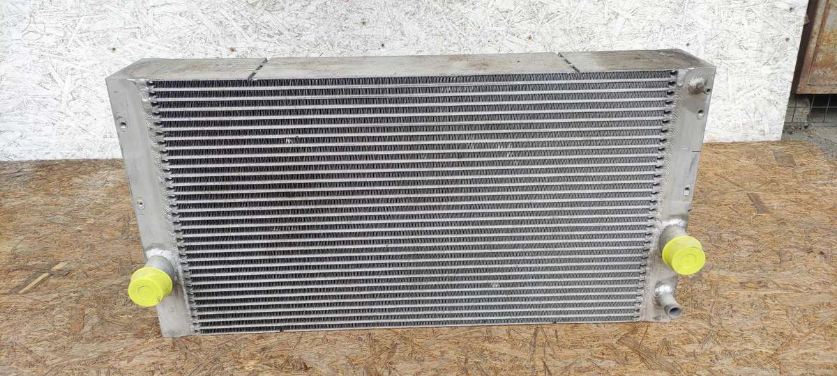 Volvo EW 140D, radiatorius