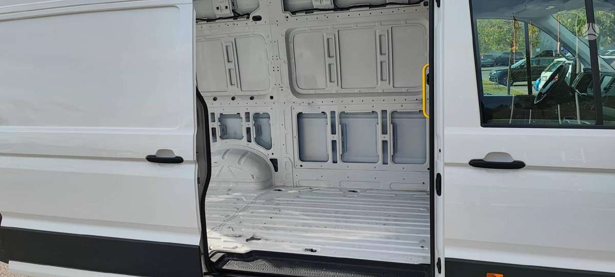 Volkswagen Crafter, cargo van