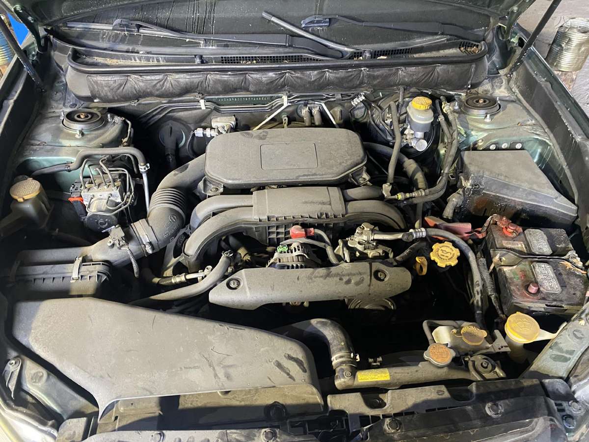 Subaru Outback Usa detales galime siusti