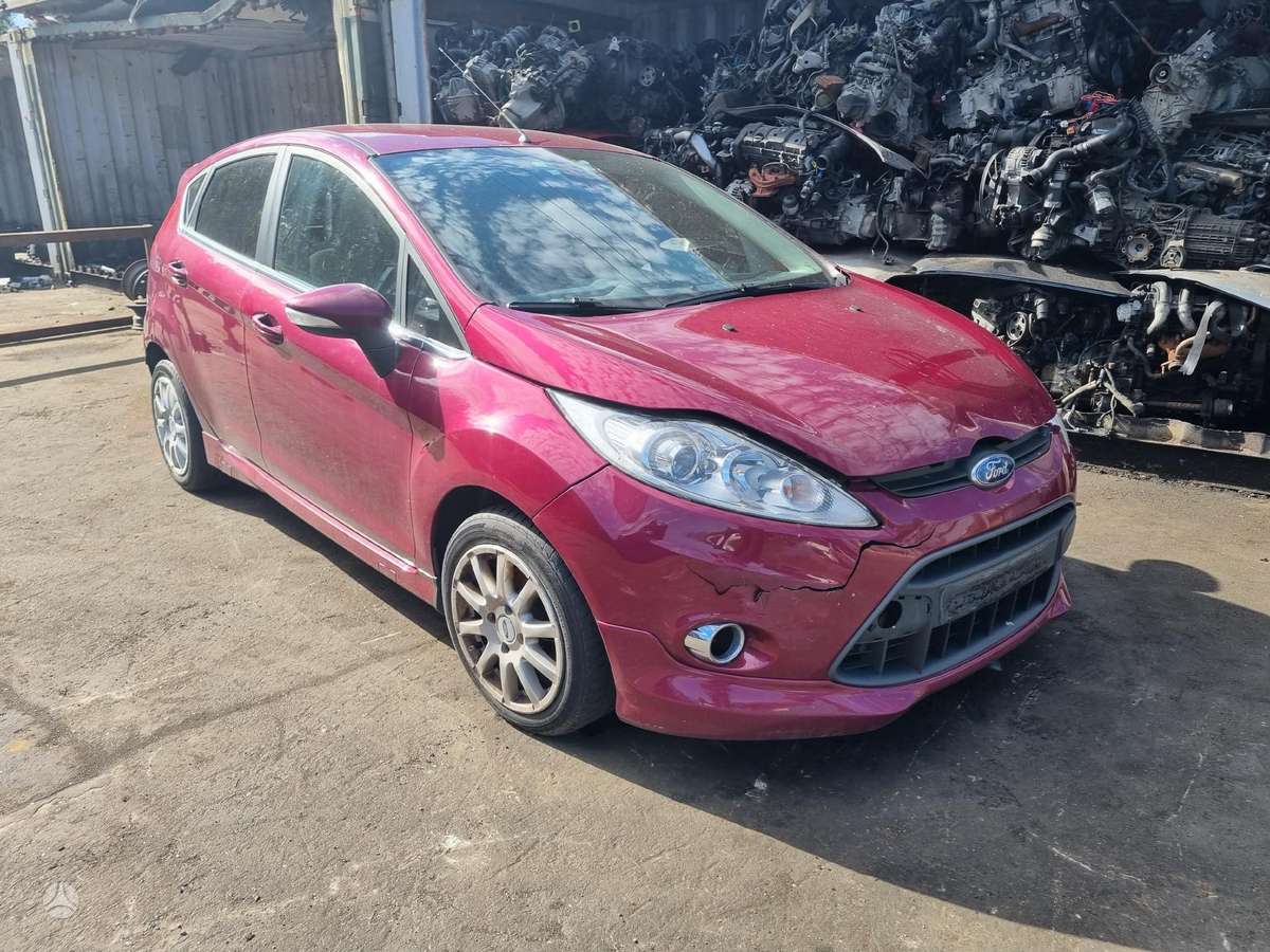 Ford Fiesta St apdaila