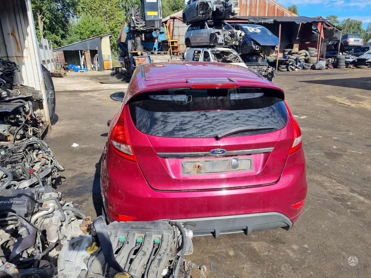 Ford Fiesta St apdaila