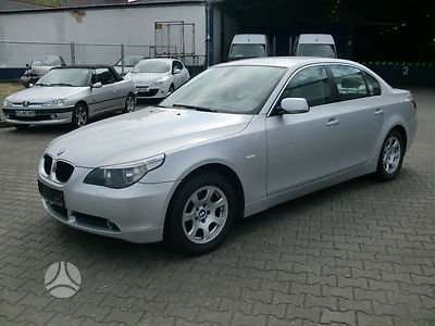 BMW 5 serija dalimis