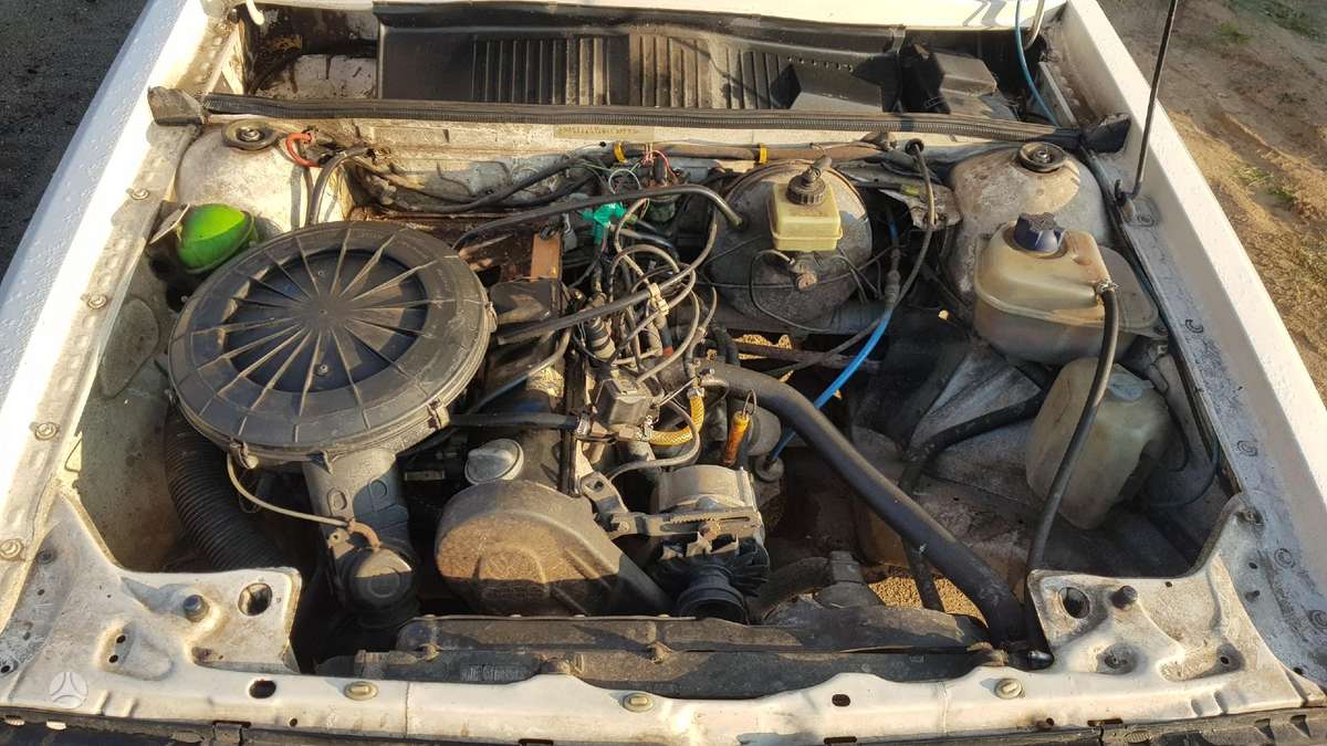 Audi 80 по частям
