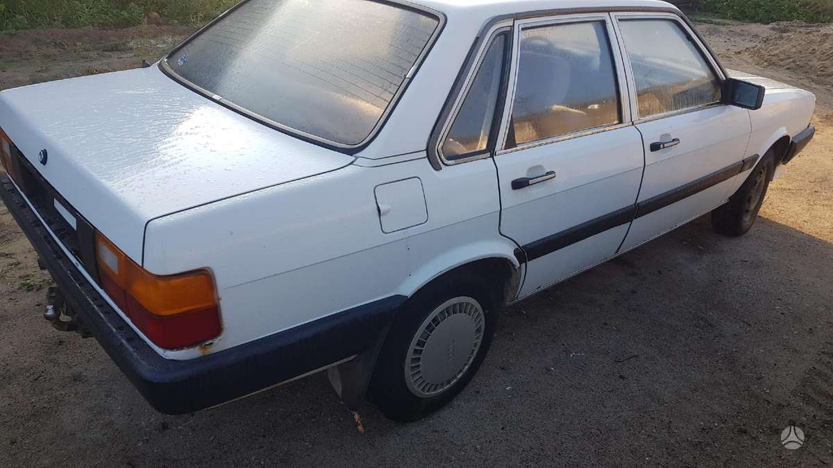 Audi 80 dalimis