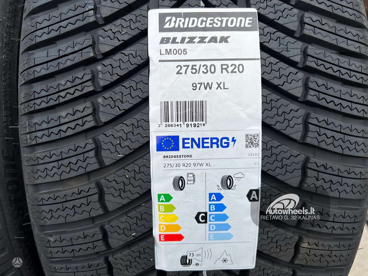 Bridgestone Blizzak LM005, winter 275/30 R20