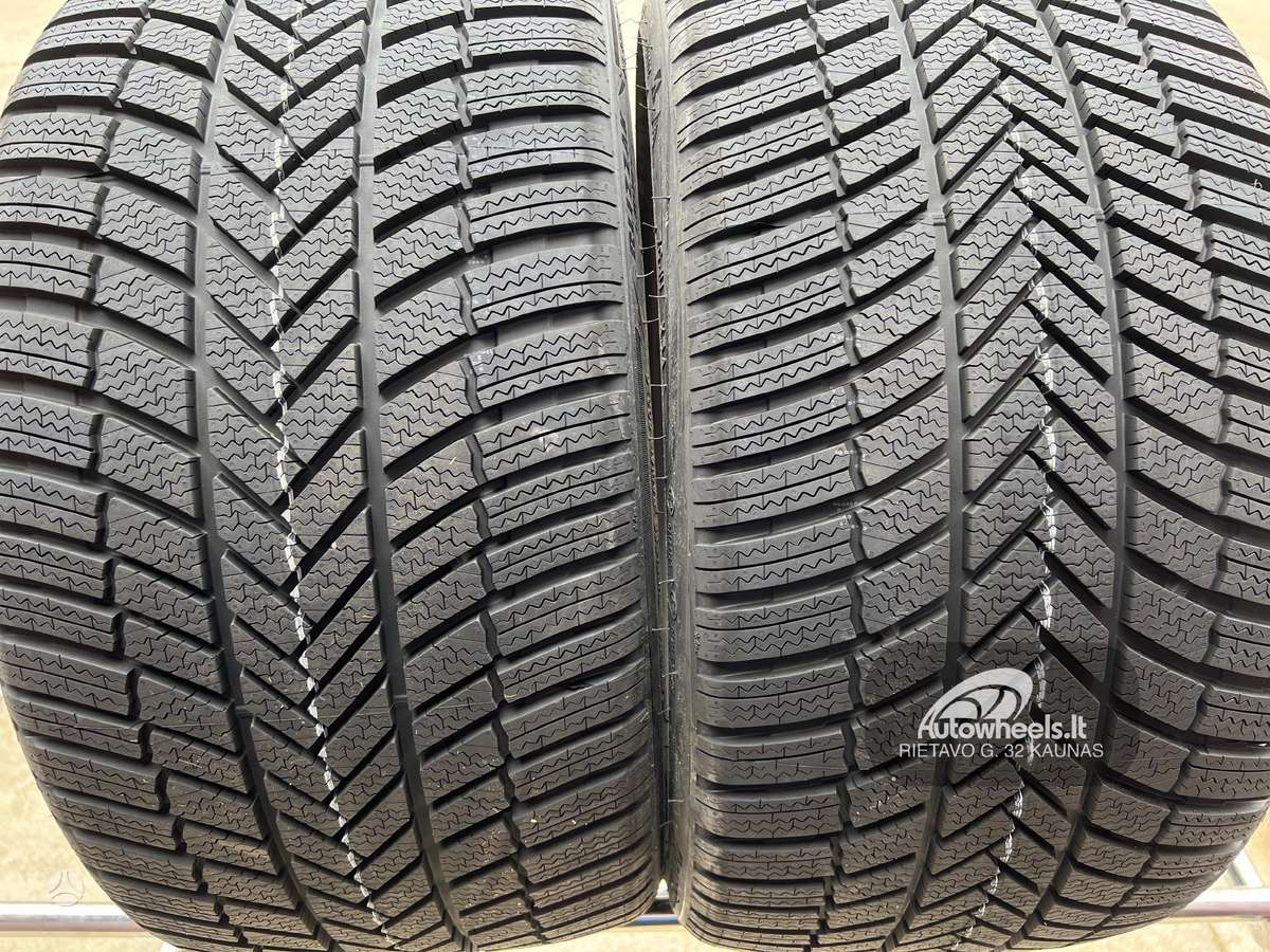 Bridgestone Blizzak LM005, winter 275/30 R20