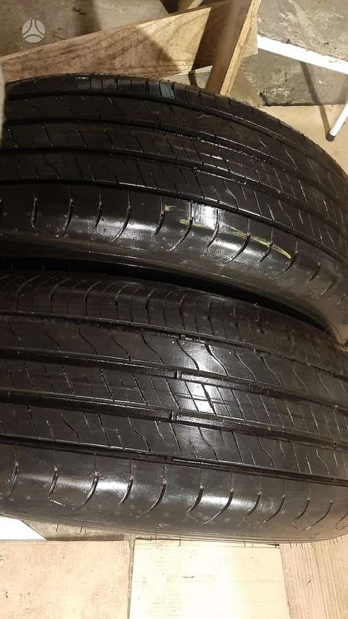 Goodyear Efficientgrip 2 Suv, summer 215/65 R17
