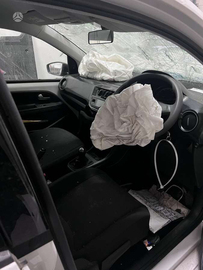 Volkswagen Up по частям