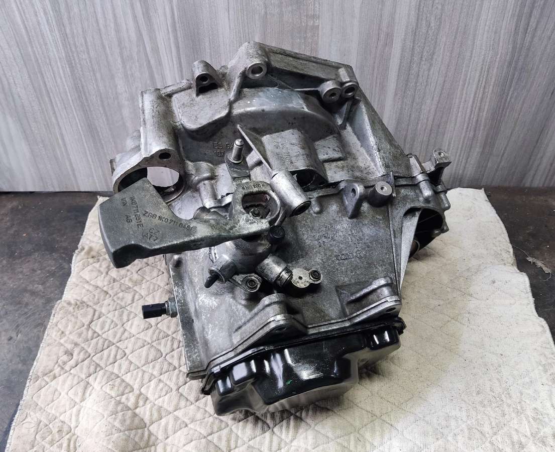 Volkswagen Golf pavarų dėžė