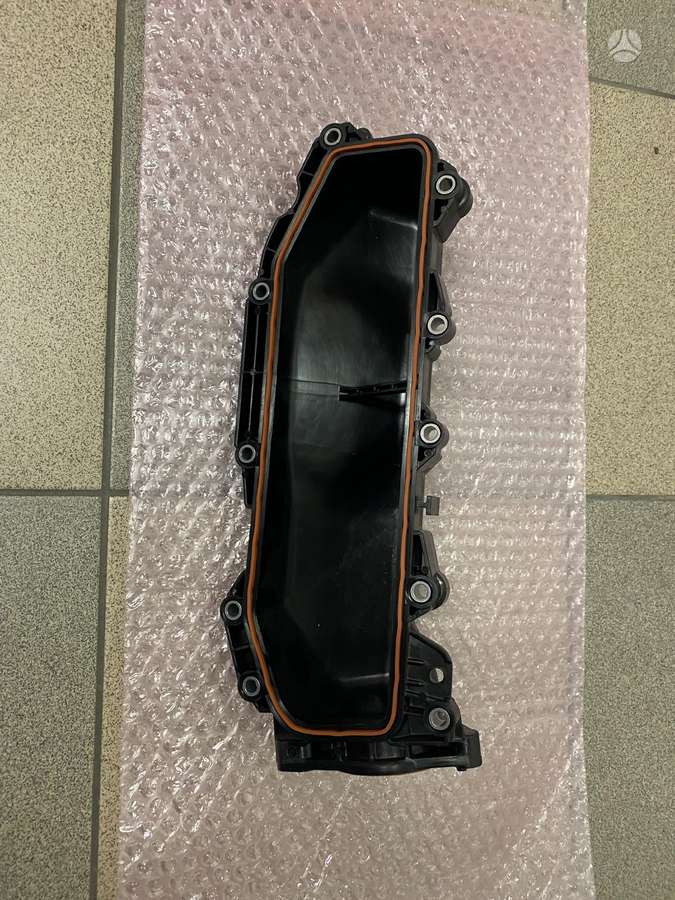 Porsche Macan body parts
