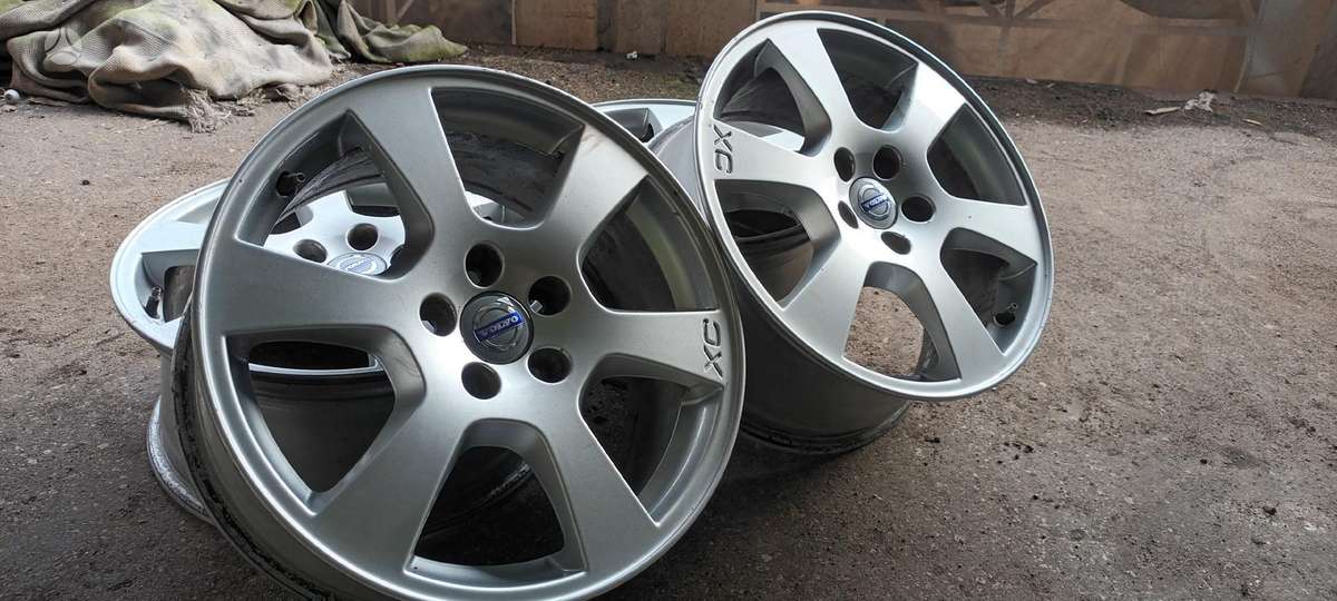 Volvo, light alloy, R17