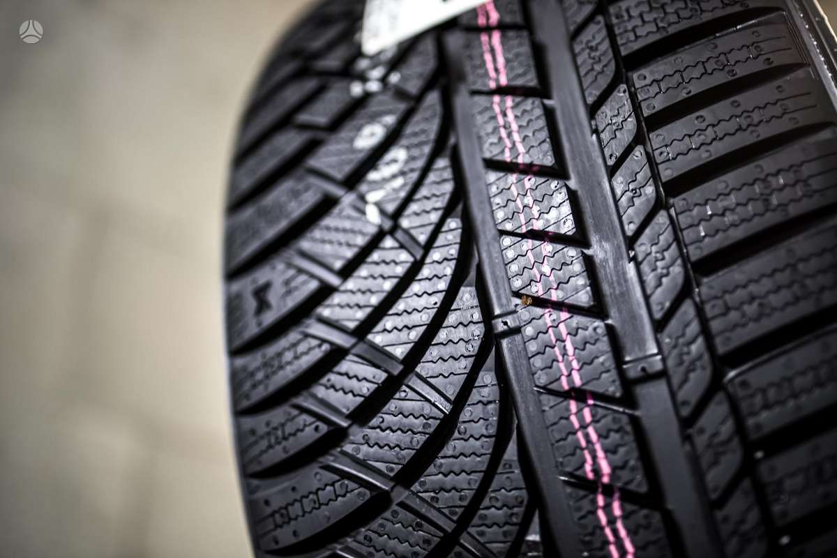 Kumho WinterCraft WP72, žieminės 265/40 R20