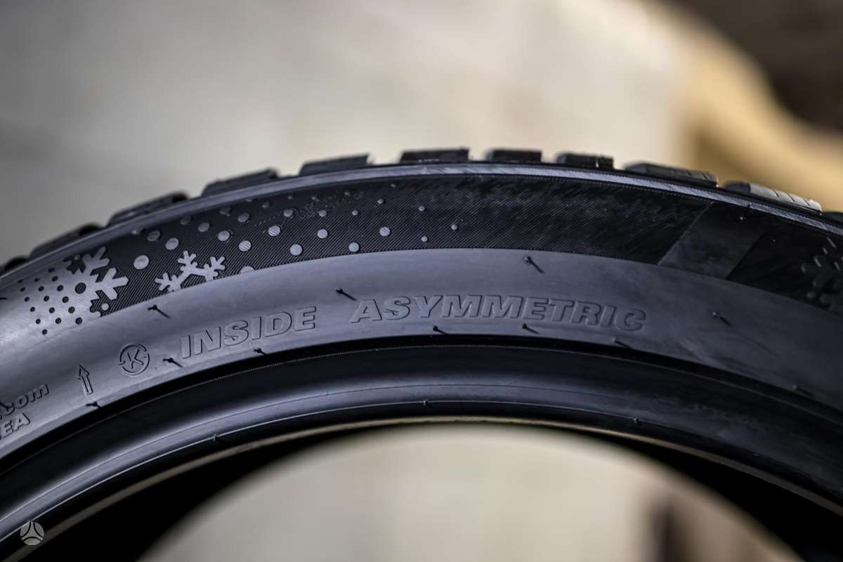 Kumho WinterCraft WP72, žieminės 265/40 R20