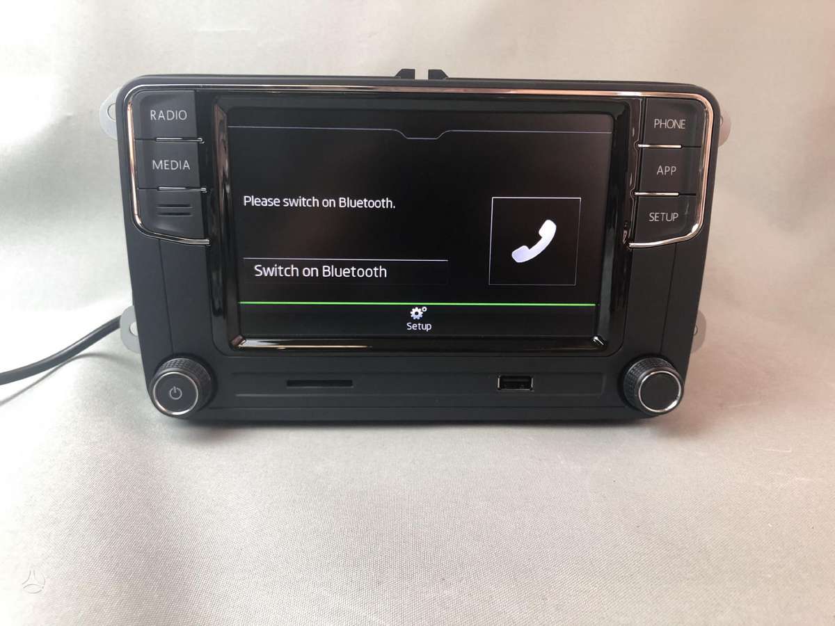 Skoda RCD360 Pro, multimedia and navigation