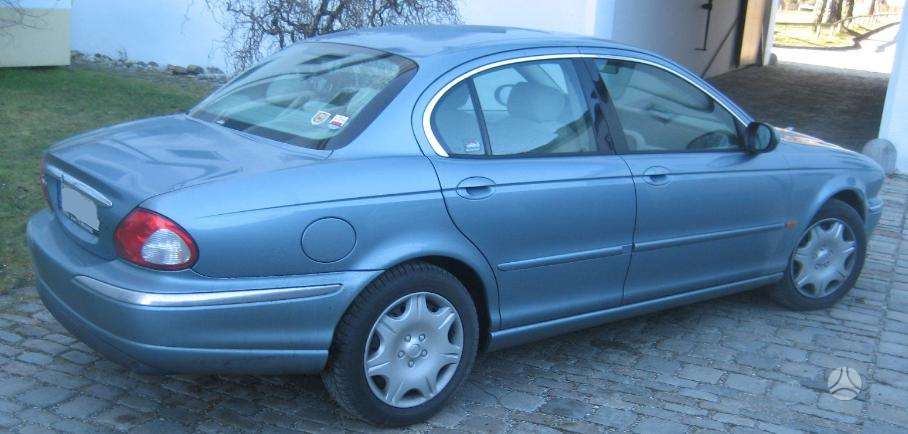 Jaguar X-Type Auto ardomas platesnė info telefonu