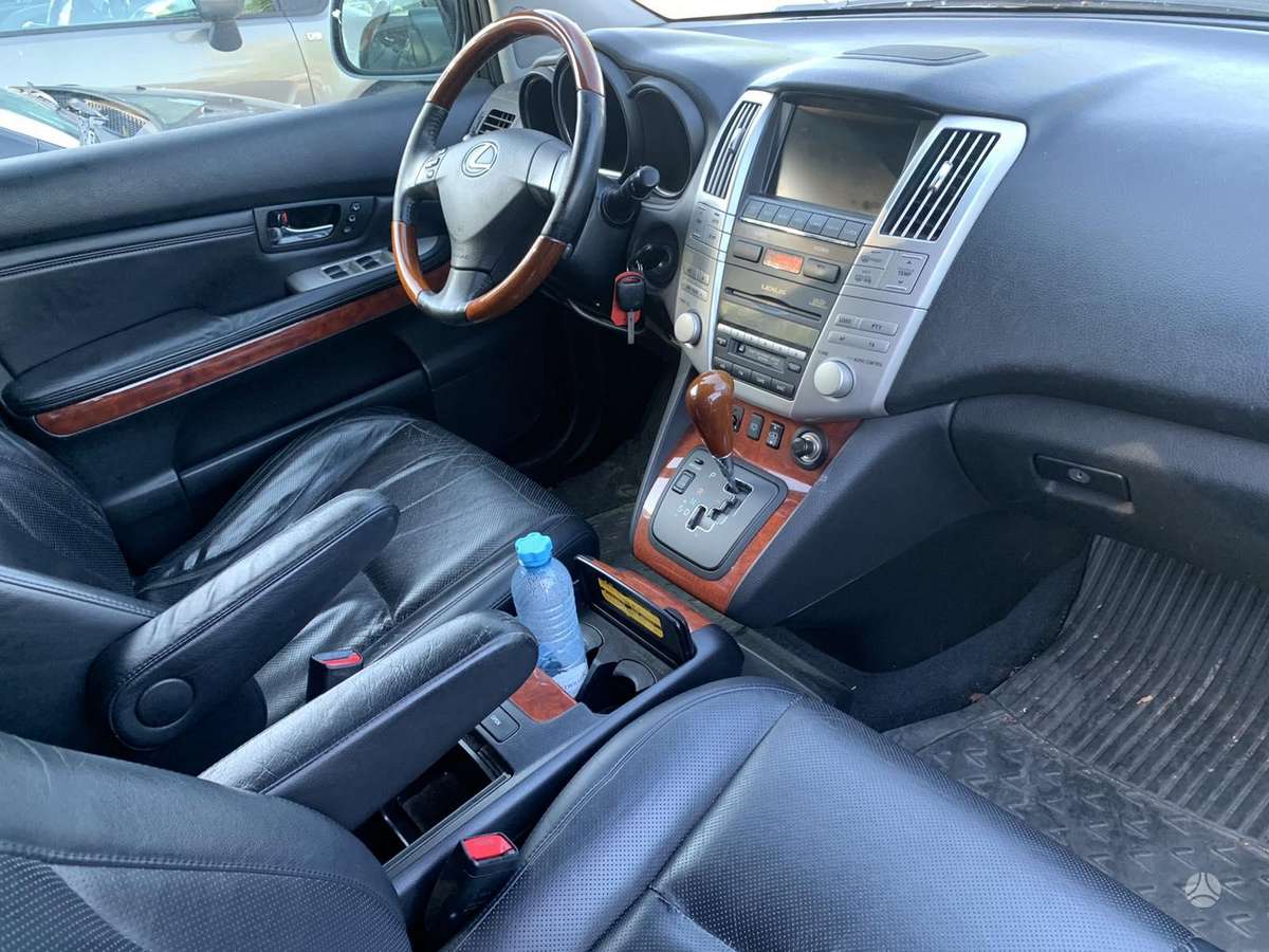 Lexus RX 300 детали кузова