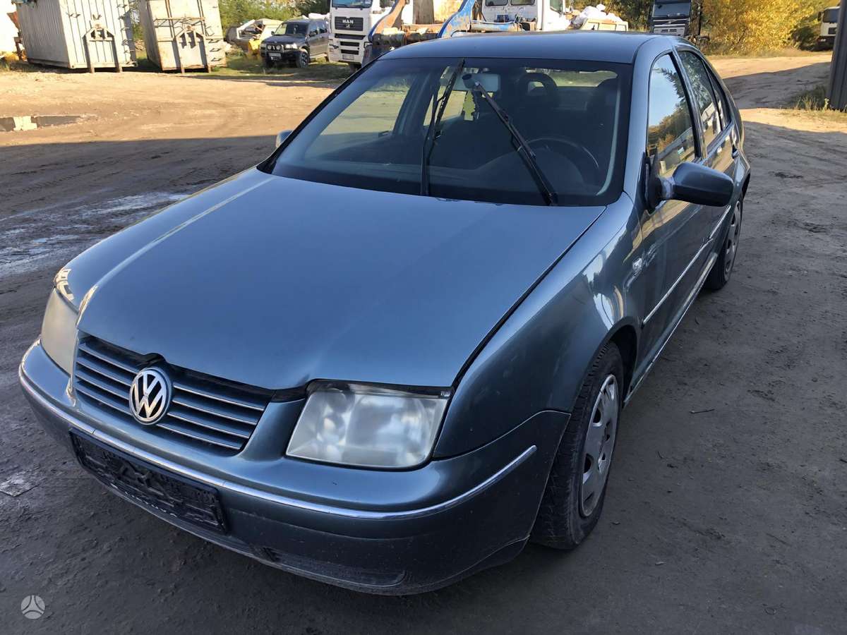 Volkswagen Bora dalimis