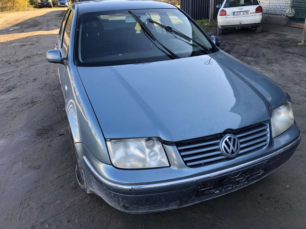 Volkswagen Bora dalimis