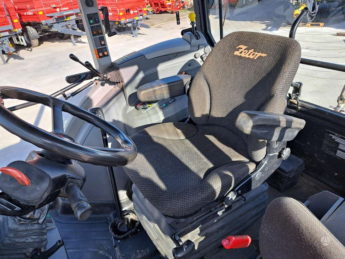 Zetor Crystal 160, traktoriai