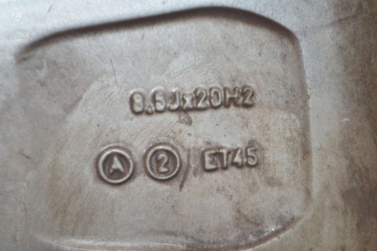 -Kita- Audi, light alloy, R20