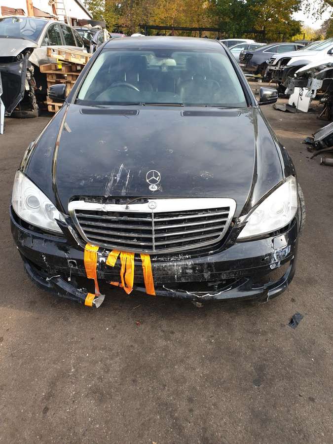 Mercedes-Benz S320 Variklio kodas 642930