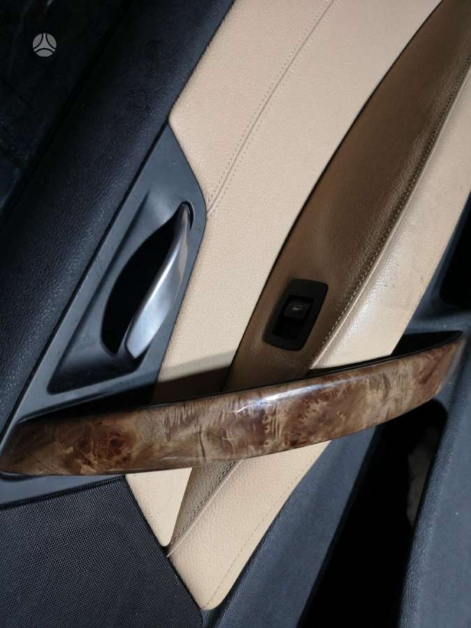 BMW X3, BMW X3 priekinės durys, двери