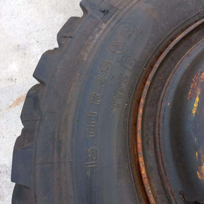 Michelin 13R25