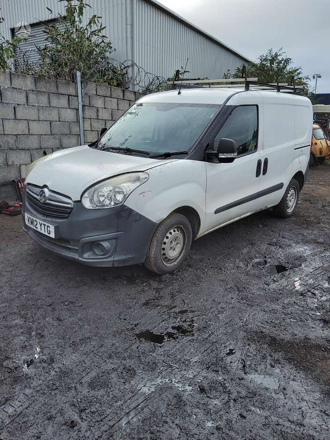 Opel Combo for parts