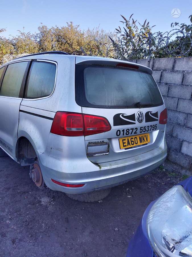 Volkswagen Sharan for parts
