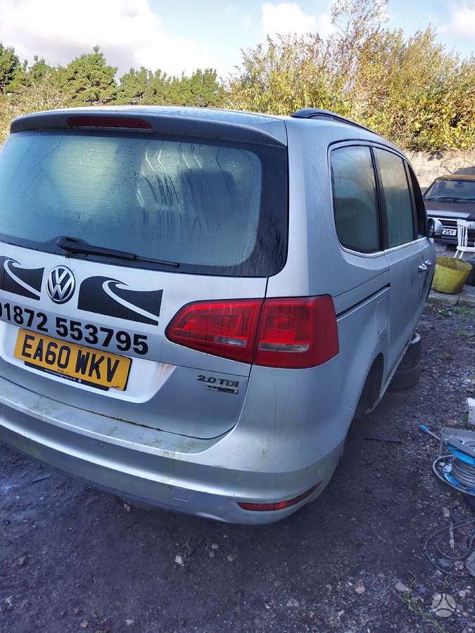 Volkswagen Sharan for parts