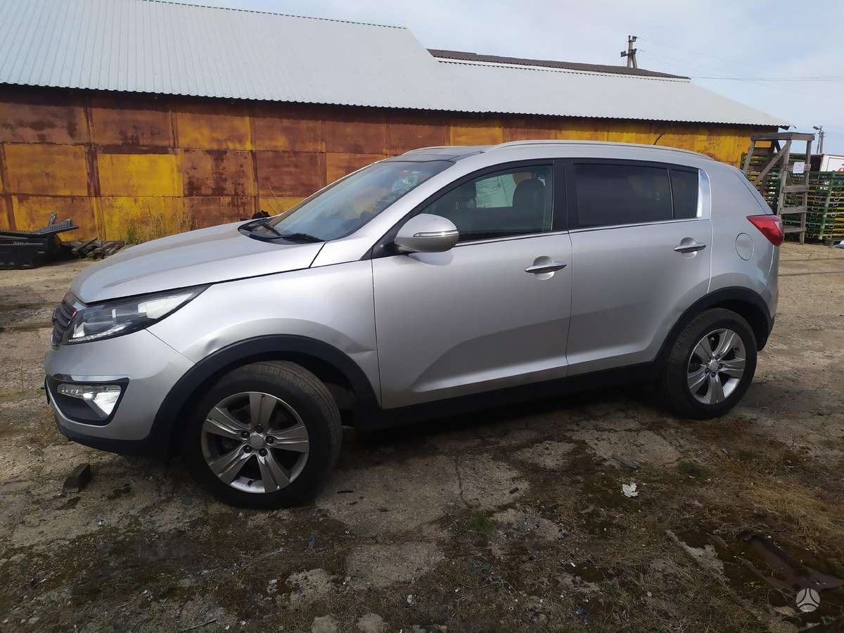 Kia Sportage dalimis