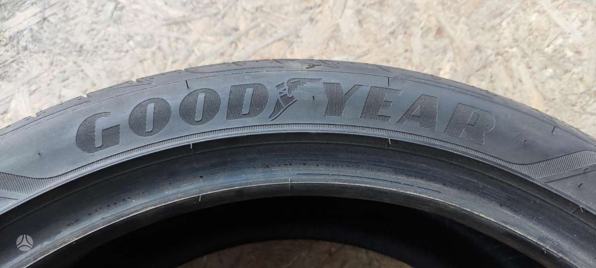 Goodyear EAGLE, vasaras 255/45 R19