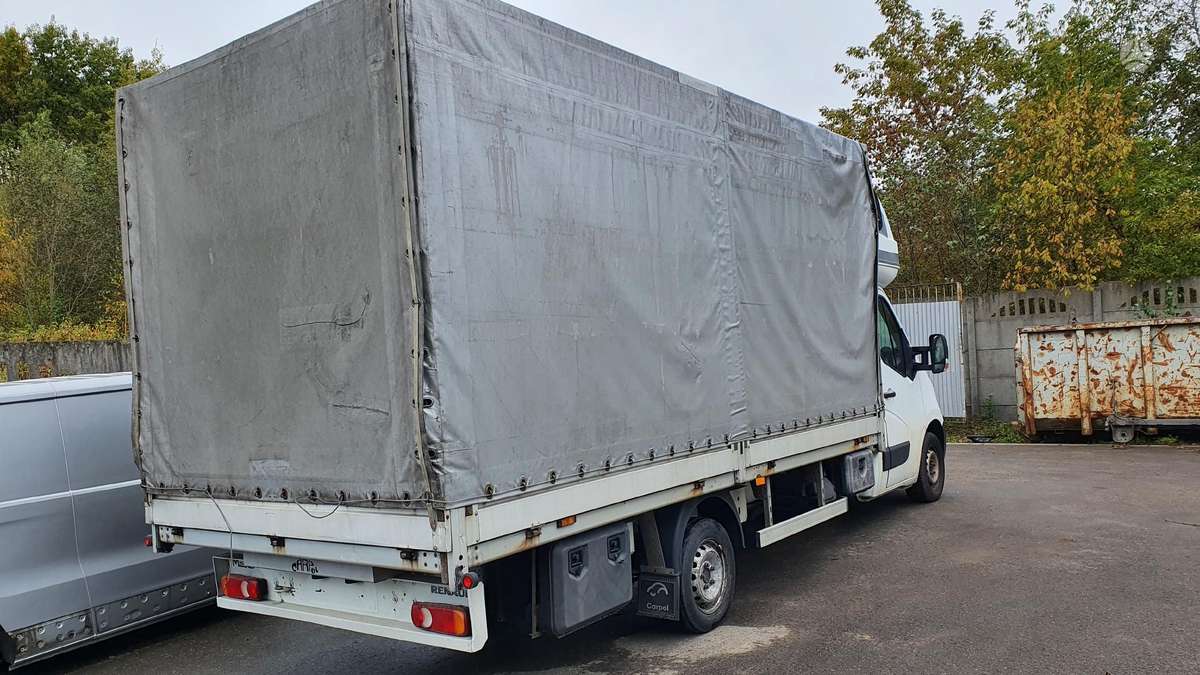 Renault Master, cargo vans