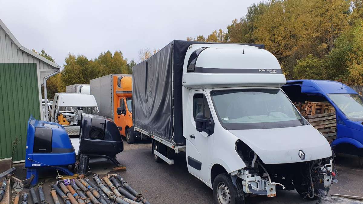 Renault Master, cargo vans