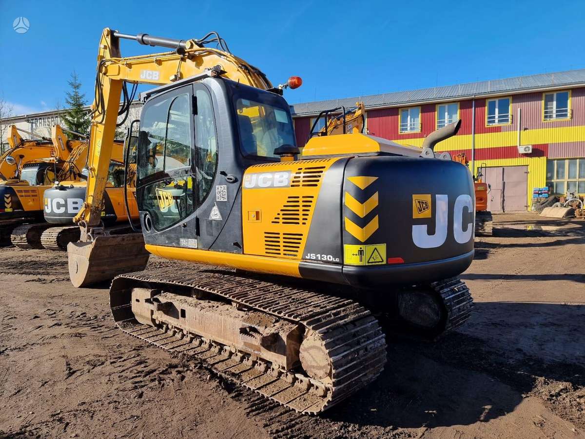 JCB JCB JS130LC T4i, excavator