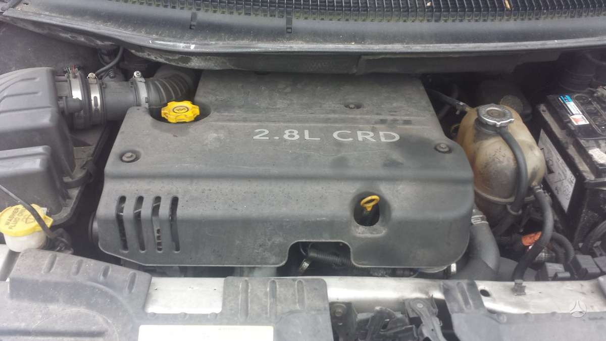 Chrysler Grand Voyager по частям