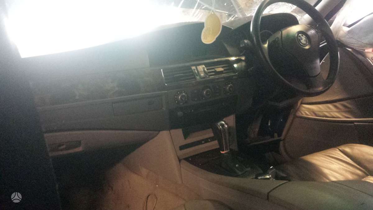 BMW 530 rezerves daļās
