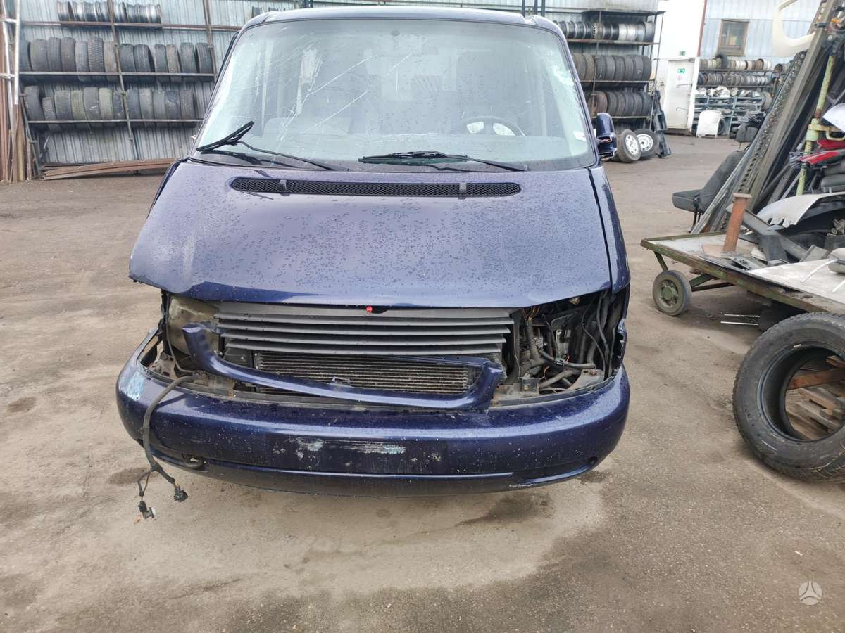 Volkswagen Multivan, passenger vans