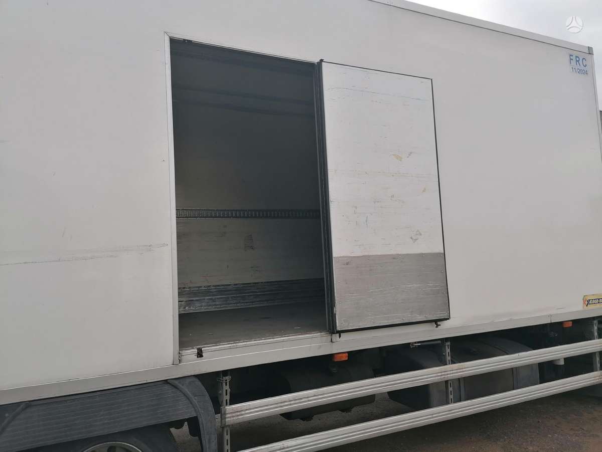 Renault MIDLUM 270, refrižerātori