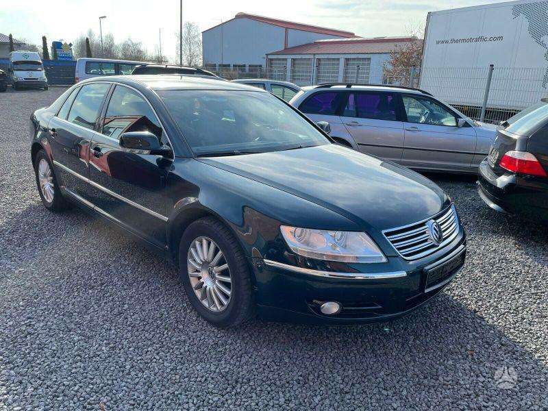 Volkswagen Phaeton for parts. Dalimis