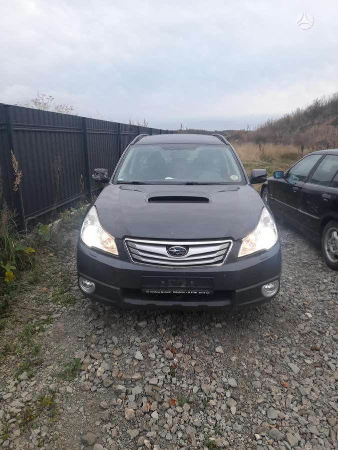 Subaru Outback Dirbame nuo 8 00 iki 17 00
