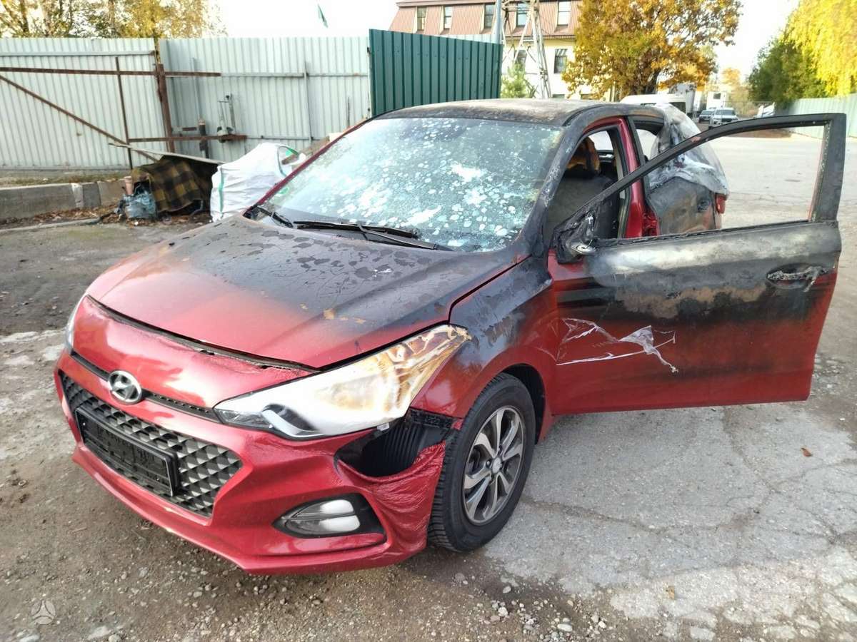 Hyundai i20 Variklio kodas g4la prekyba naudotomis įvairių markių automo