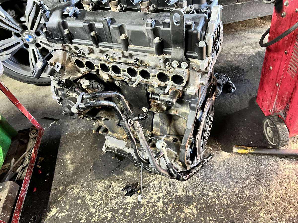 Hyundai Santa Fe детали двигателя