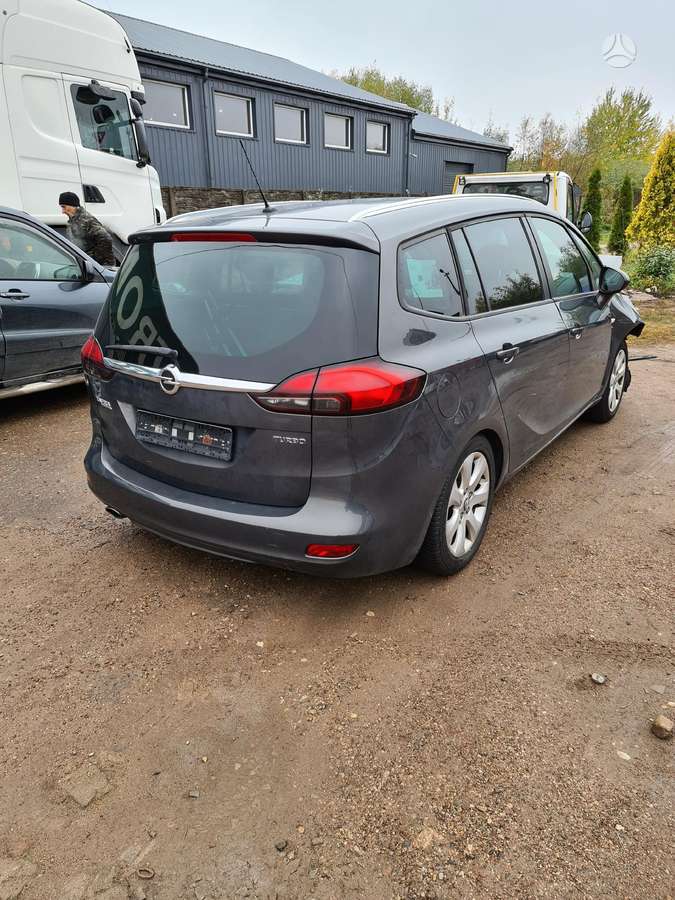 Opel Zafira Tourer