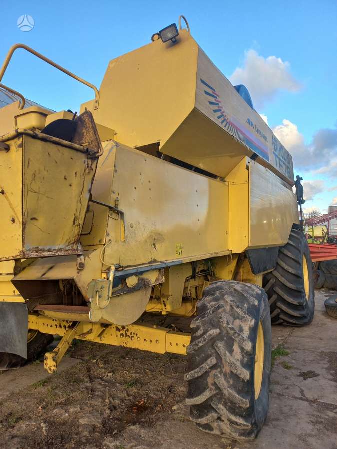 New Holland TF78PLIUS, combine harvesters