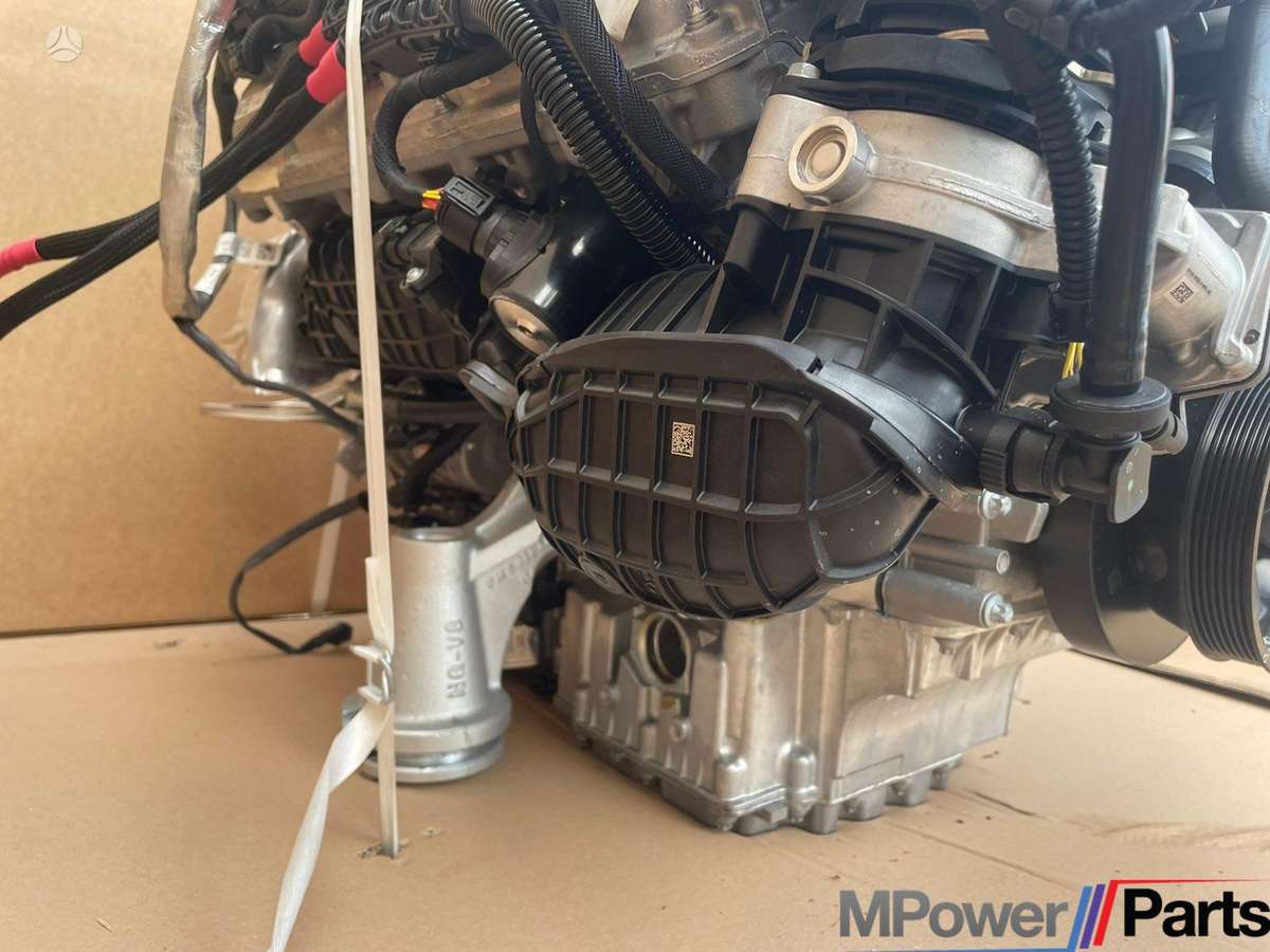 BMW X5, N63B44D, Bmw x5 5 0mi g05 pilnas variklis n63b44d 390kw rida 100km