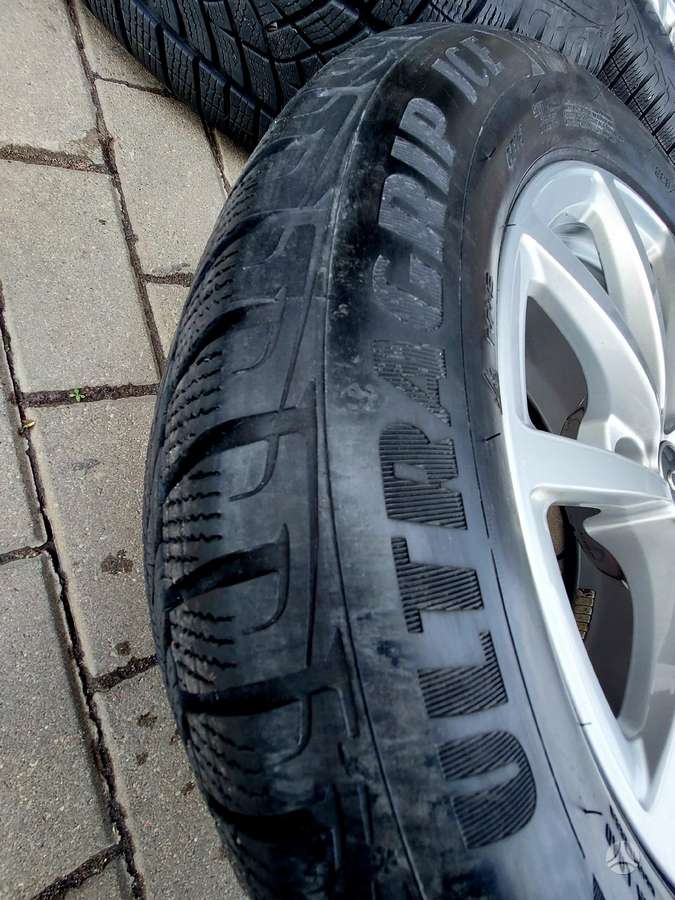 Audi 4K0601025, lengvojo lydinio, R17