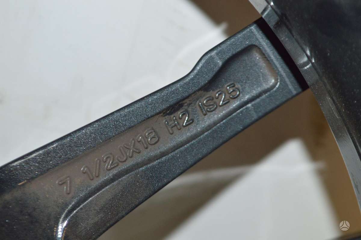 -Kita- Bmw, light alloy, R18