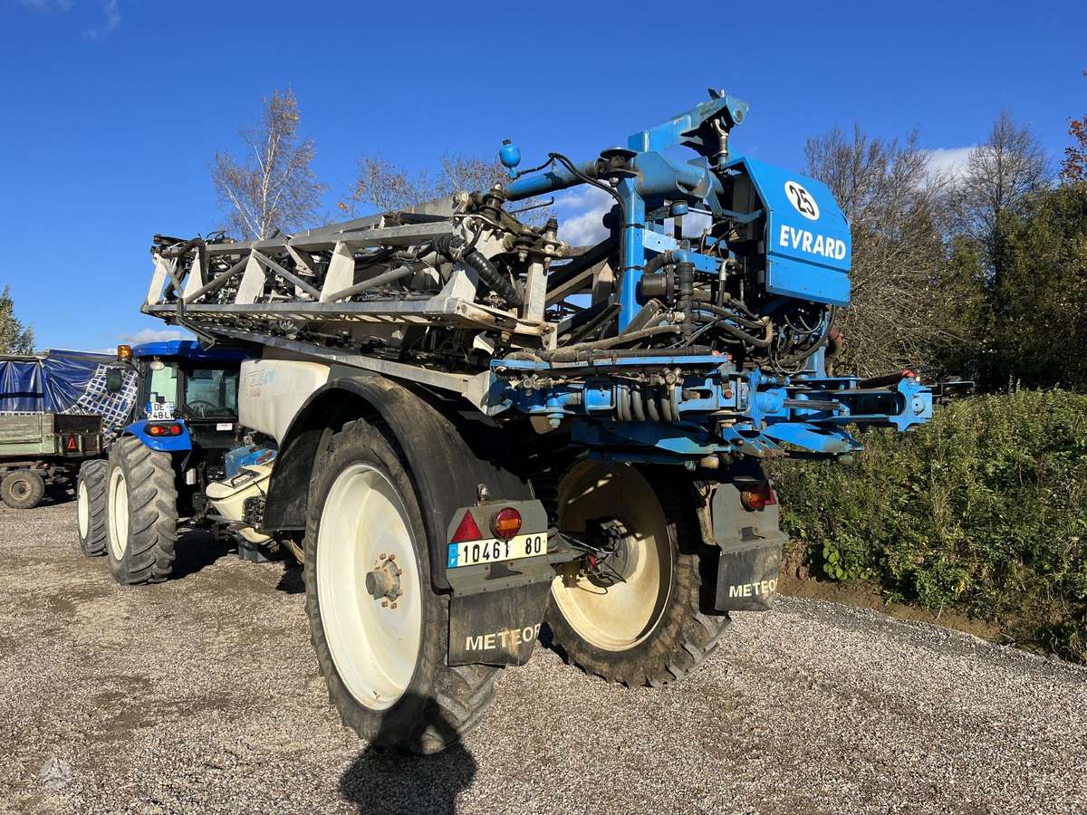 Evrard METEOR 4200, разбрызгиватели